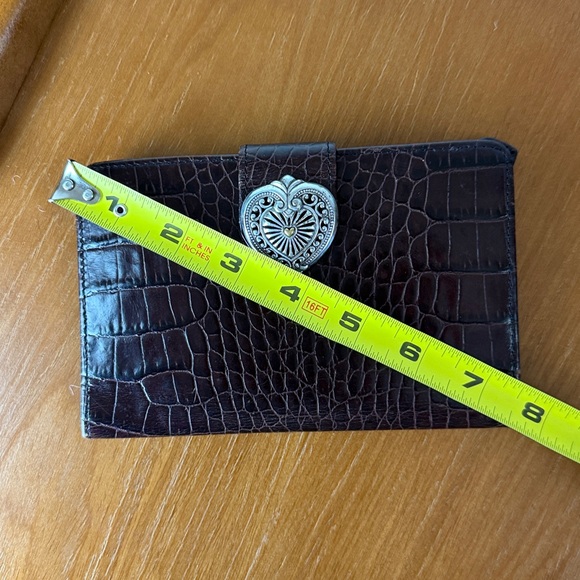 Vintage Brighton Brown Crocodile Embossed Wallet with silver heart clasp - Picture 13 of 13